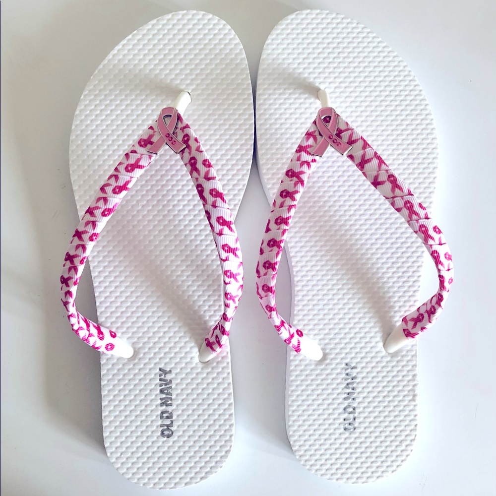 New Old Navy Decorated Flip Flops size 6